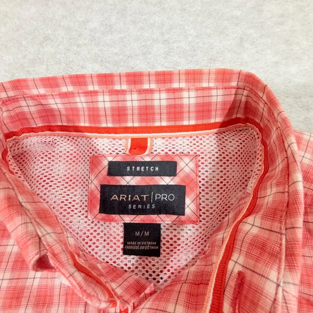Ariat Pro Teddy Shirt Mens Medium Red Plaid Stretch LS Button Down‎